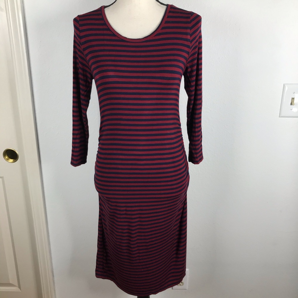LIZ LANGE MATERNITY STRIPE PULLOVER DRESS